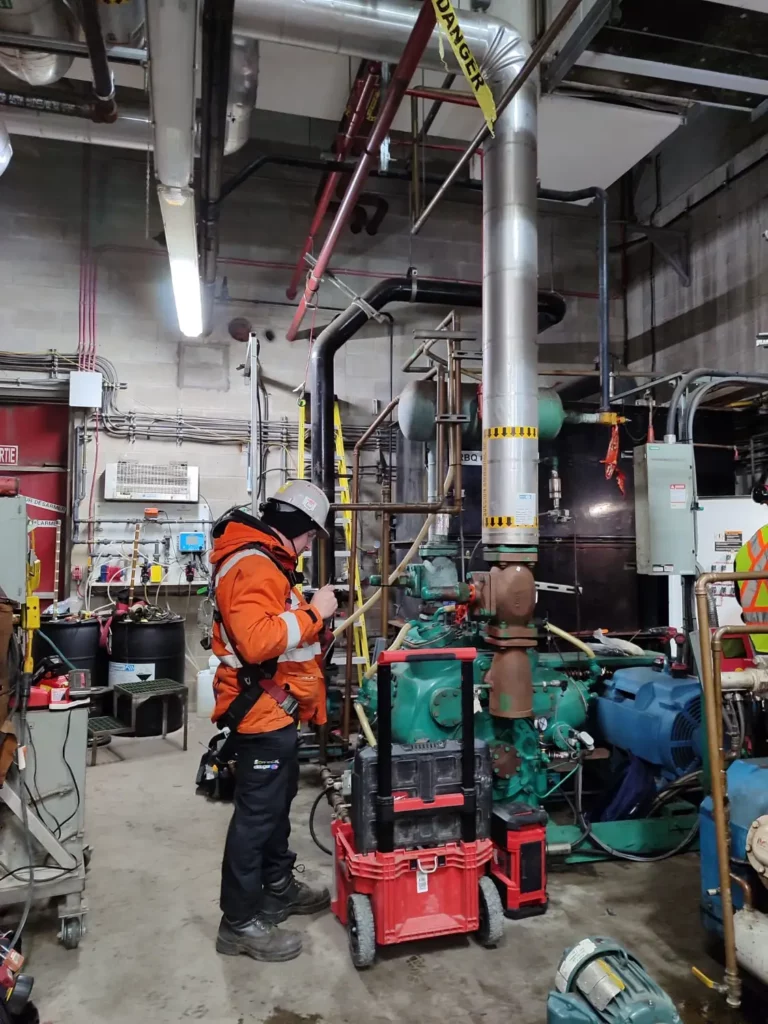 Expertise 8 Industrial refrigeration using nh₃, co₂, and natural refrigerants for the food industry. High-efficiency systems, 24/7 maintenance, smart retrofits